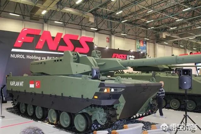 泰国增购14辆中国产VT-4主战坦克，创下每辆单价3500万人民币的纪录，你怎么看？