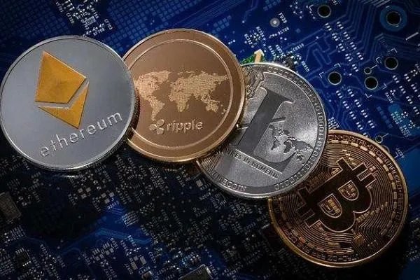 比特币跌破8000美元,为什么没有实物的货币会有那么高的价值?