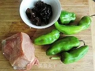 简单家常菜---青椒炒肉丝