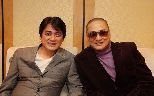 汤镇业和汤镇宗是什么关系?