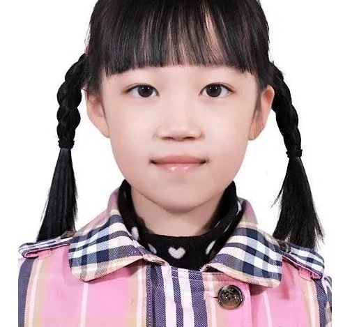 村长李锐女儿是谁长的什么样子?