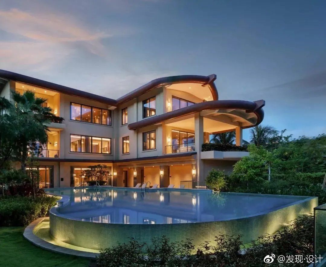 全球面积最大的海南石梅湾威斯汀度假酒店向地而生，是一种对大地...