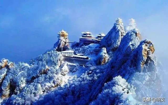 历史上的武当山金顶究竟是什么做的?有什么来历?