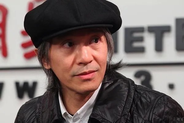 周星驰真的反水向华强，星爷为何不怕向华强？