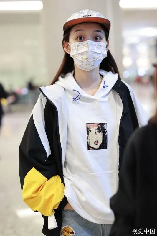 王者荣耀明星表演赛开启,盘点下有哪些明星爱玩王者?