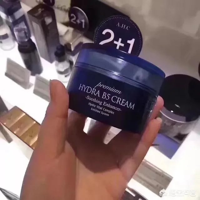 有哪些好用的收缩毛孔美容产品？