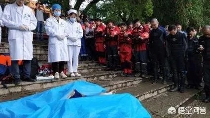 4月21日,广西桂林两龙舟翻船17人死亡的特大事故,我们应吸取什么样的教训?