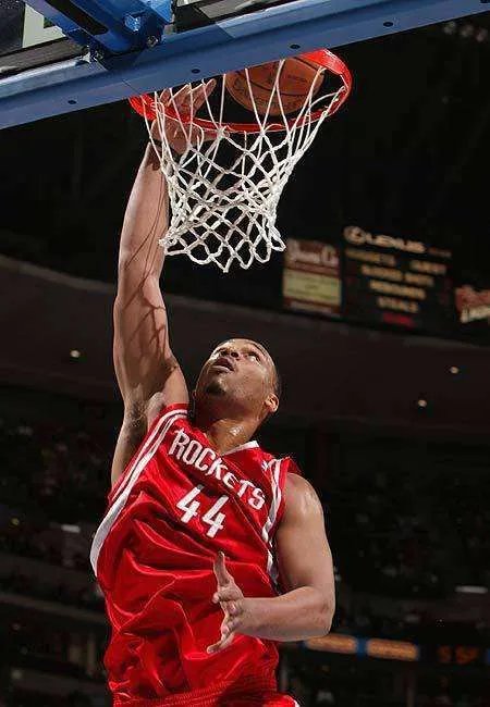 海耶斯在NBA赚了多少钱?