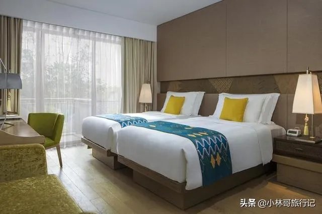 问巴厘岛当地有哪些好的酒店和度假村?