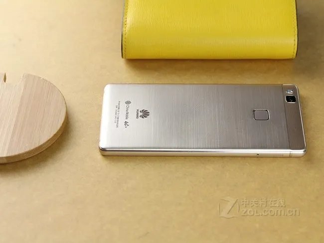 华为 HUAWEI G9青春版 3G+16GB 移动联通外观稳重 国美南部壹方手机专营店仅售908元 (有返券)