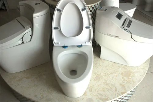 下装式马桶盖怎么安装