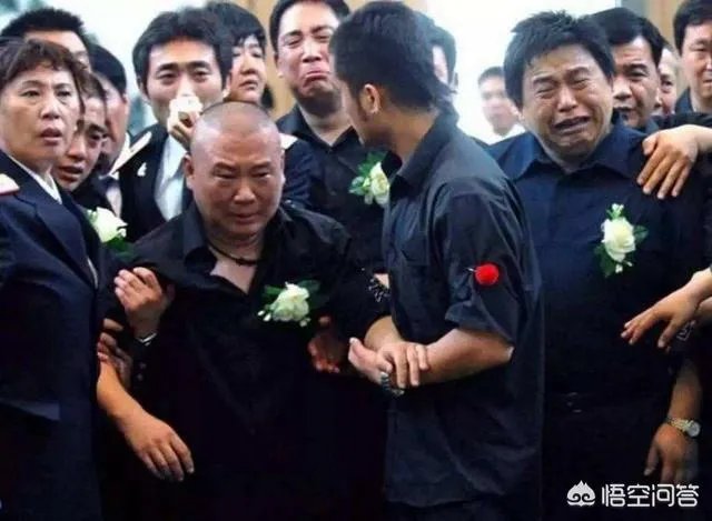 怎么评价郭德纲连续十二年发文缅怀侯耀文？
