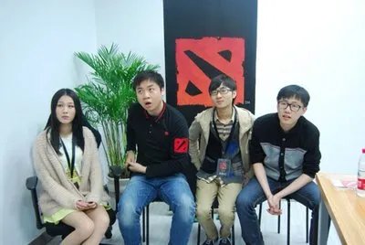 冷冷照片，网上有没有真实的DOTA冷冷照片啊？