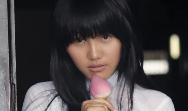 女人在深夜非常想念你会向你发出什么样的信号？