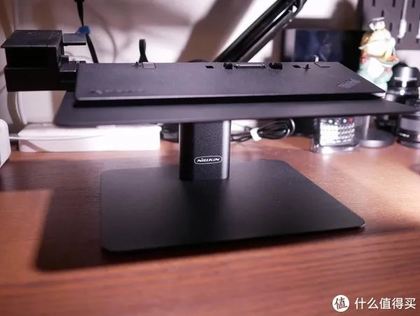 试着捡了一次“垃圾”,Thinkpad拓展坞让我的小黑变身台面主机