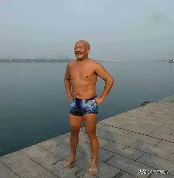 海南救人大爷后续