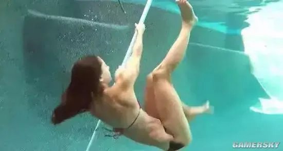 19岁因一张照片惊艳世界 最美撑杆跳女神Allison Stokke
