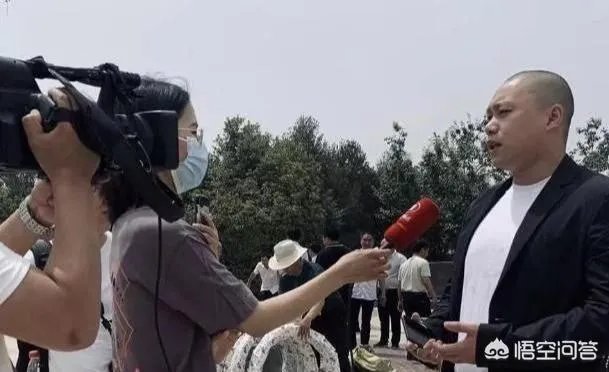 武僧一龙和刘二狗打擂台不管是不是炒作,结局你们满意吗?