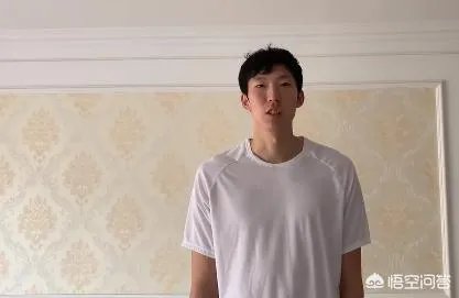 真相大白!周琦首次公开回应顶撞阿联事件,原来一切都是有人搬弄是非,你怎么看?
