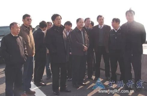 蒲日新的综合评议
