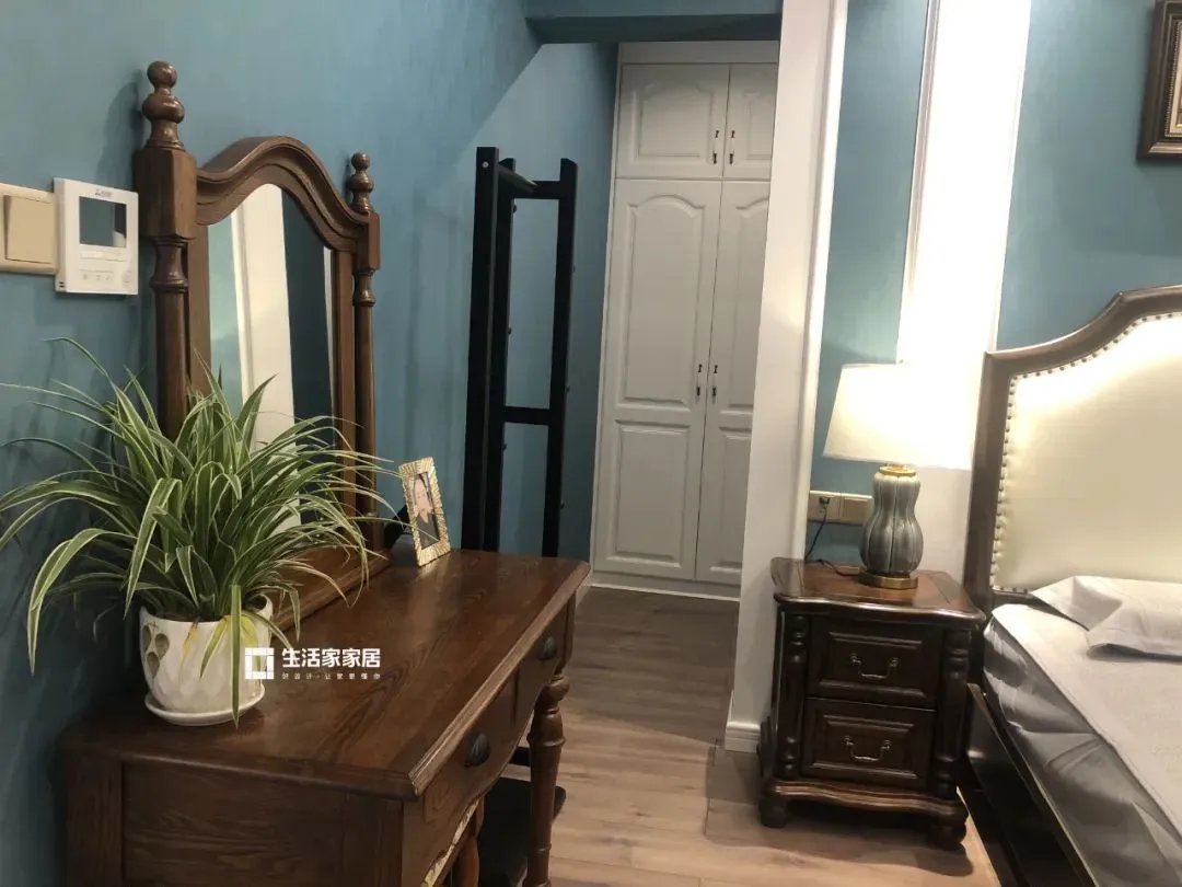 实拍|深藏不露的孔雀蓝，原来这般高颜值，80㎡小美式案例！