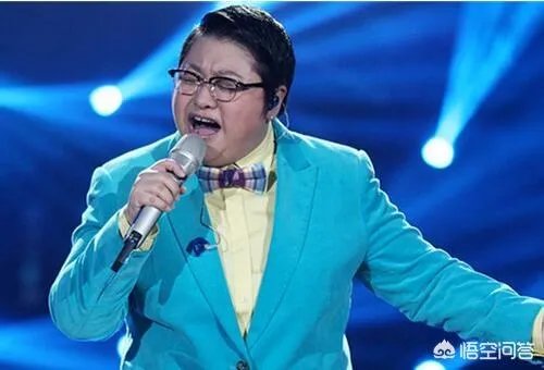 你知道哪些明星当众假唱被揭穿?