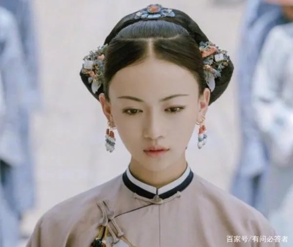 看到谭松韵,吴谨言是否因为拒演《锦衣之下》而感到后悔?