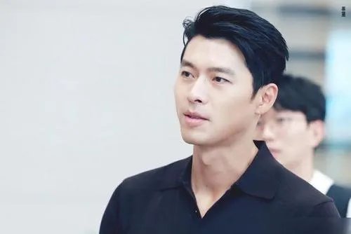 江疏影因玄彬公布恋情事件吃味发文,她作为玄彬的小迷妹有过哪些追星举动?