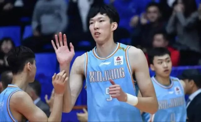 周琦去意已决，新疆不如放手，但这样举报东家，有哪支球队敢收？