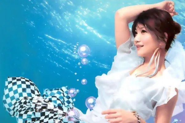 “不忍直视”,梁静茹前夫和女网红的调情留言究竟是什么?