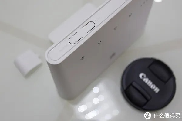免布线畅享自由:华为4G路由2 全4G无线路由 拆解测评