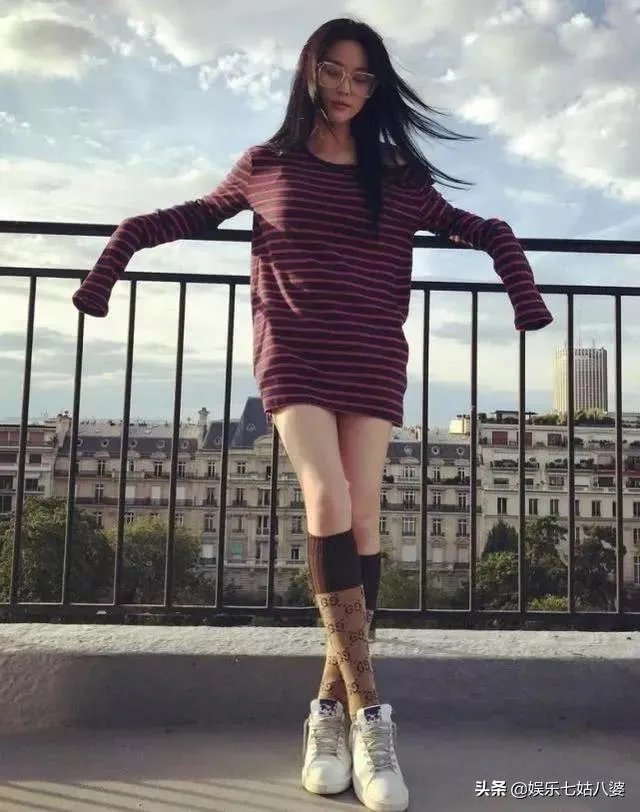 张馨予最近复出有哪些穿搭可以借鉴的?