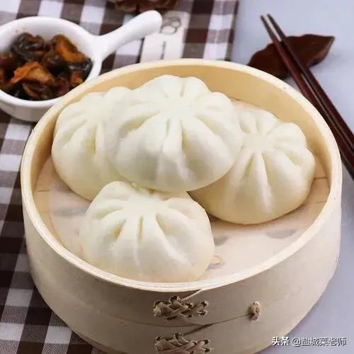 想搞个生胚速冻包子批发不知道看行不行,欢迎大家评论?
