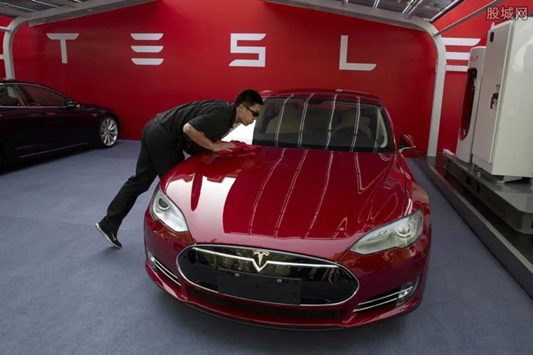 Model 3降价20%  国产Model3未降价