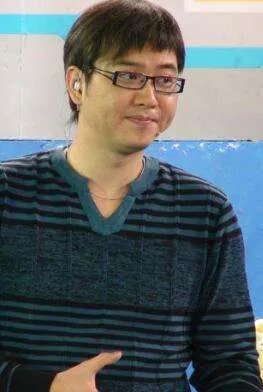 《爱情保卫战》综艺节目由谁主持?