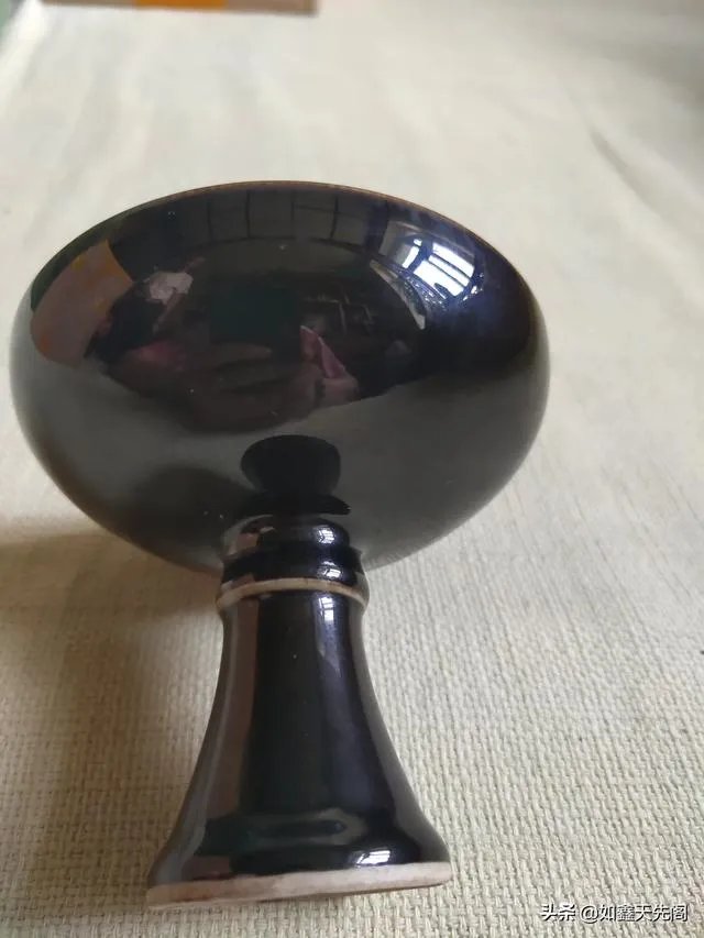 古瓷藏品是高端藏品，还是普通藏品，广大藏友哪类好识别？为什么？