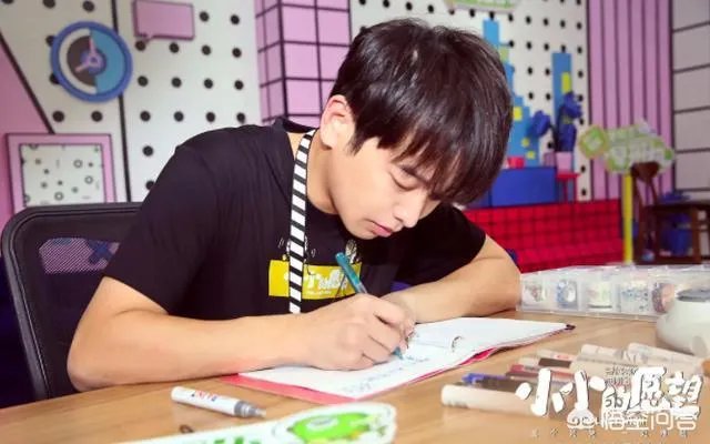 如何看待彭昱畅在《小小的愿望》解约风波中的表现?