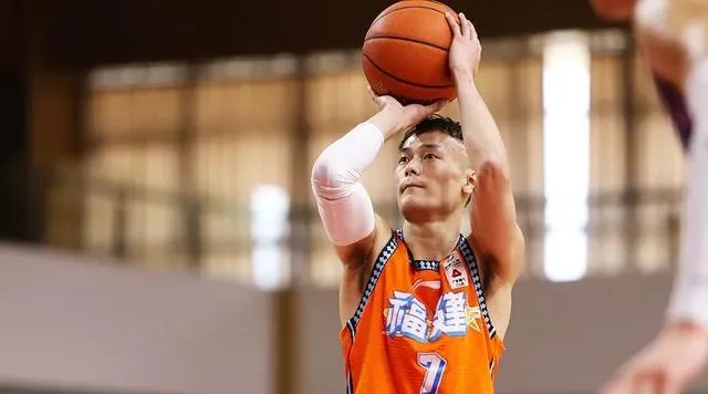 郭昊文和汤杰都宣布参加NBA选秀,大家怎么看?