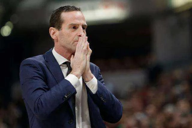 你觉得这个赛季NBA谁会是第一个下课的教练?为什么呢?