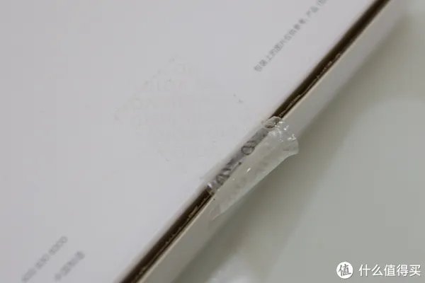 免布线畅享自由:华为4G路由2 全4G无线路由 拆解测评
