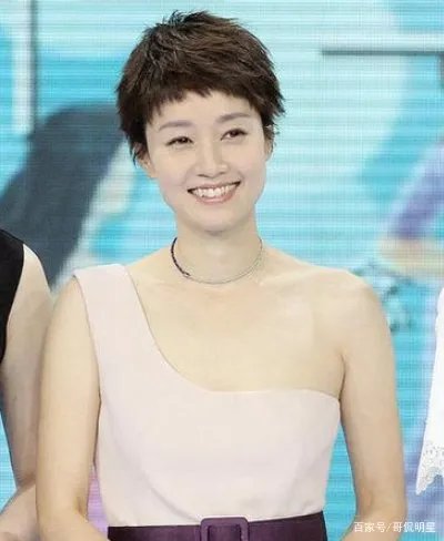 37岁的文章状态像老年人,和马伊琍离婚之后,他现在怎么样?