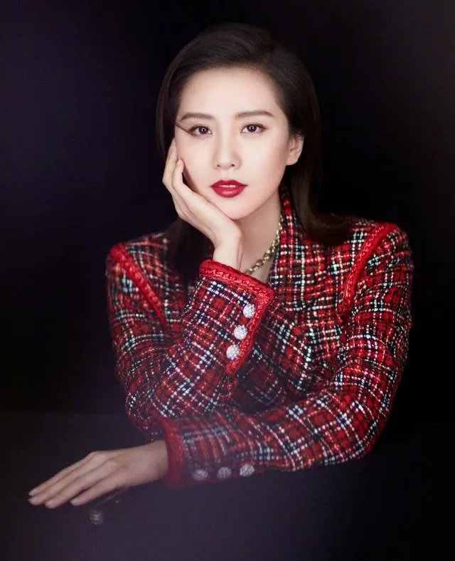 刘诗诗为什么嫁给吴奇隆这位大叔?