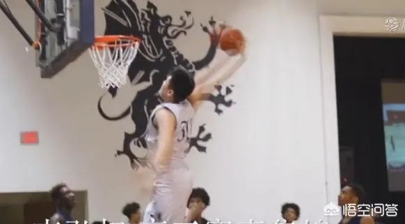 加强版李根！中国19岁篮球天才，轰32分，挂框暴扣，会是下一届男篮主力吗？