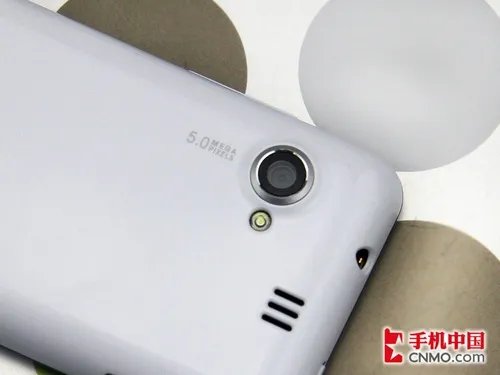 1.4GHz个性炫拍智能机 金立GN320评测