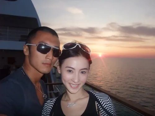 张柏芝与谢霆锋什么时候离婚的？