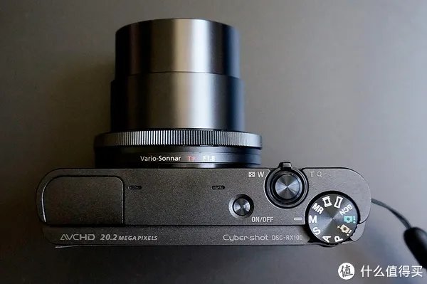 卡片or微单?Sony 索尼 RX100 一代开箱与 NEX-5T 简单对比