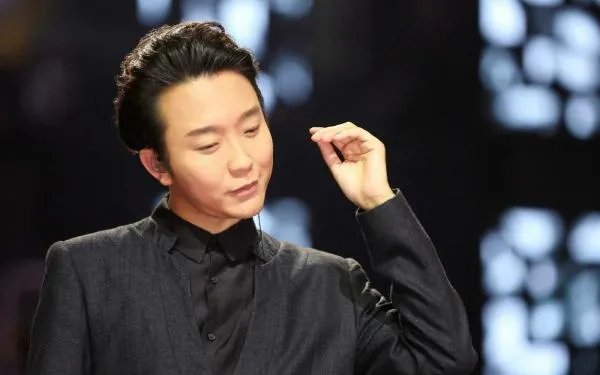 秋已至,天转凉,鸿雁下斜阳 这首诗最早的出处是什么?