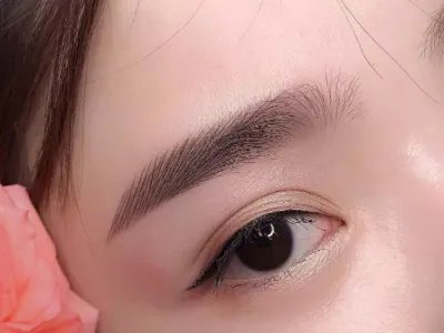 纹眉和绣眉哪个好?有什么区别?