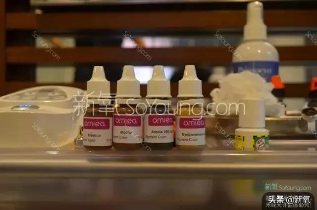 有哪些明星的机场素颜照其实是“伪素颜”?怎么做到的?