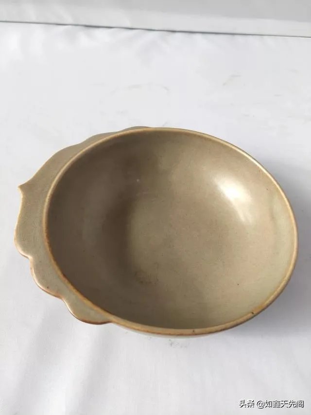 古瓷藏品是高端藏品，还是普通藏品，广大藏友哪类好识别？为什么？